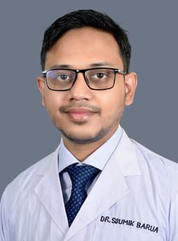 ডাঃ সৌমিক বড়ুয়া
